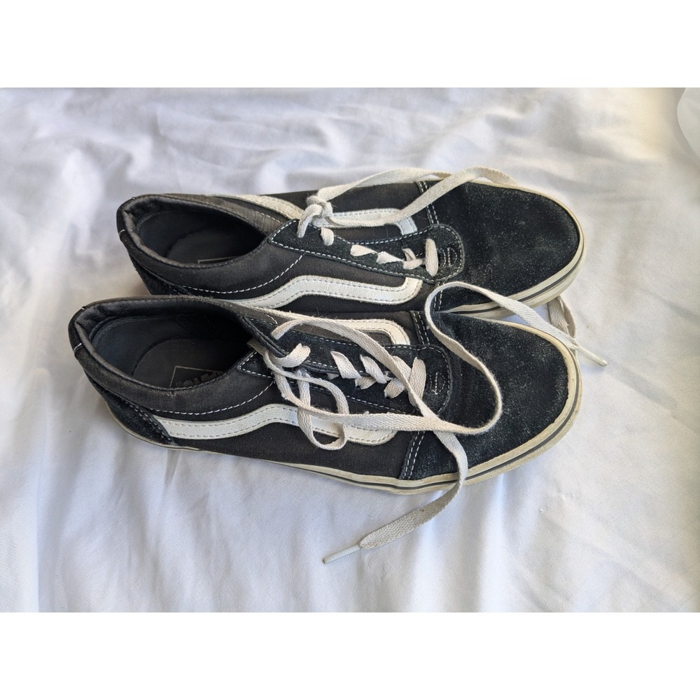 Vans Black And White Shoes‎ Youth Size 6